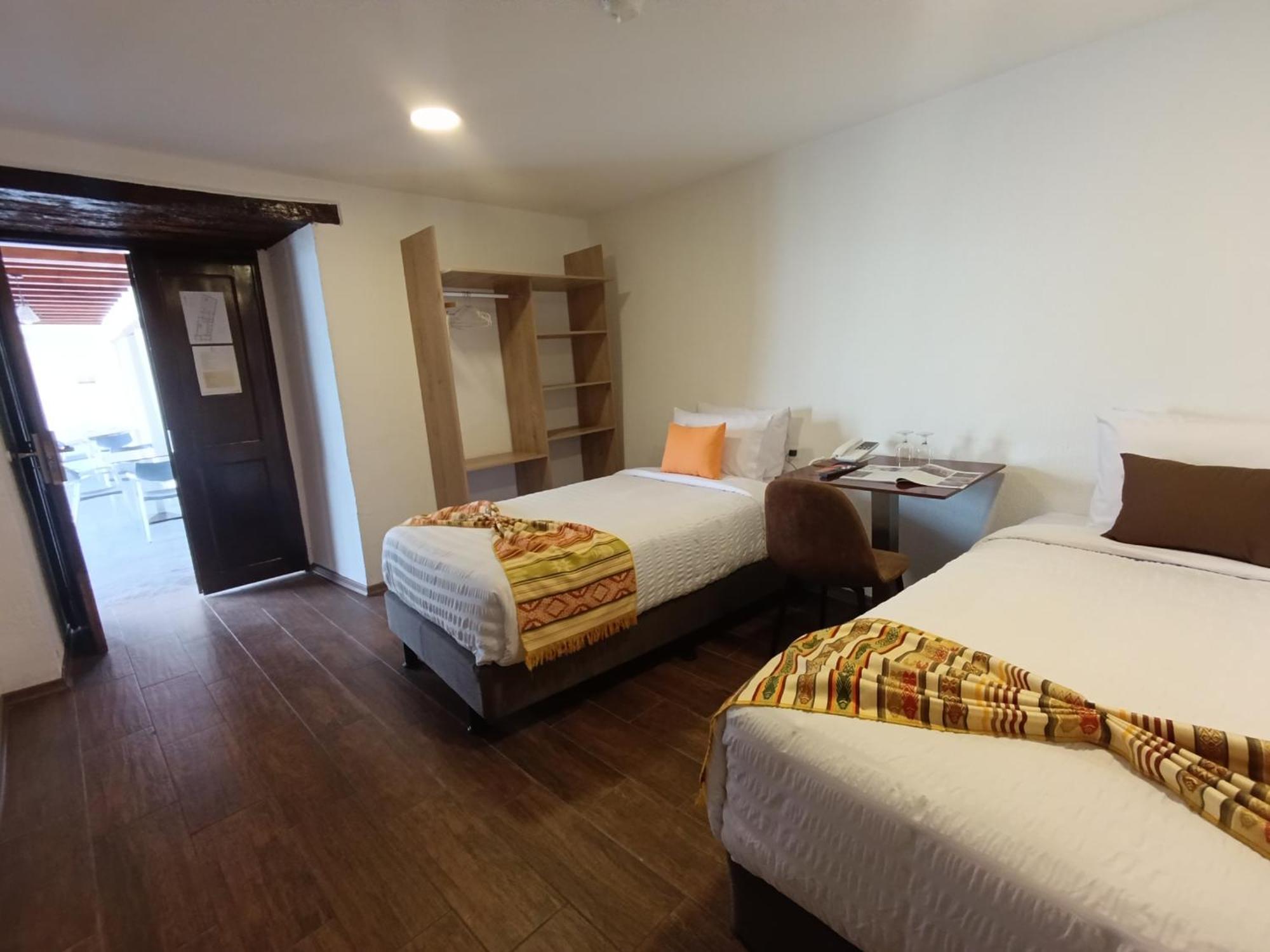 Casona Tobar Hotel กีโต ภายนอก รูปภาพ